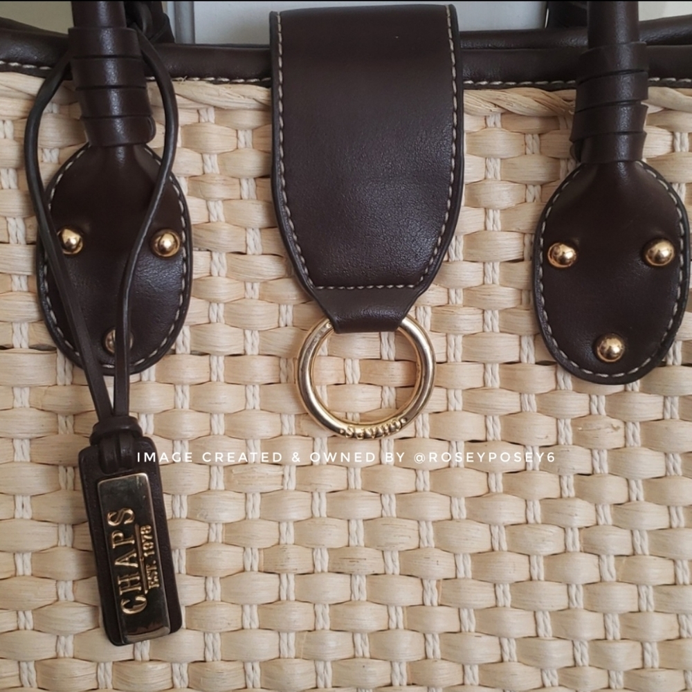 **SOLD** Chaps Straw Handbag EUC - Picture 2 of 11